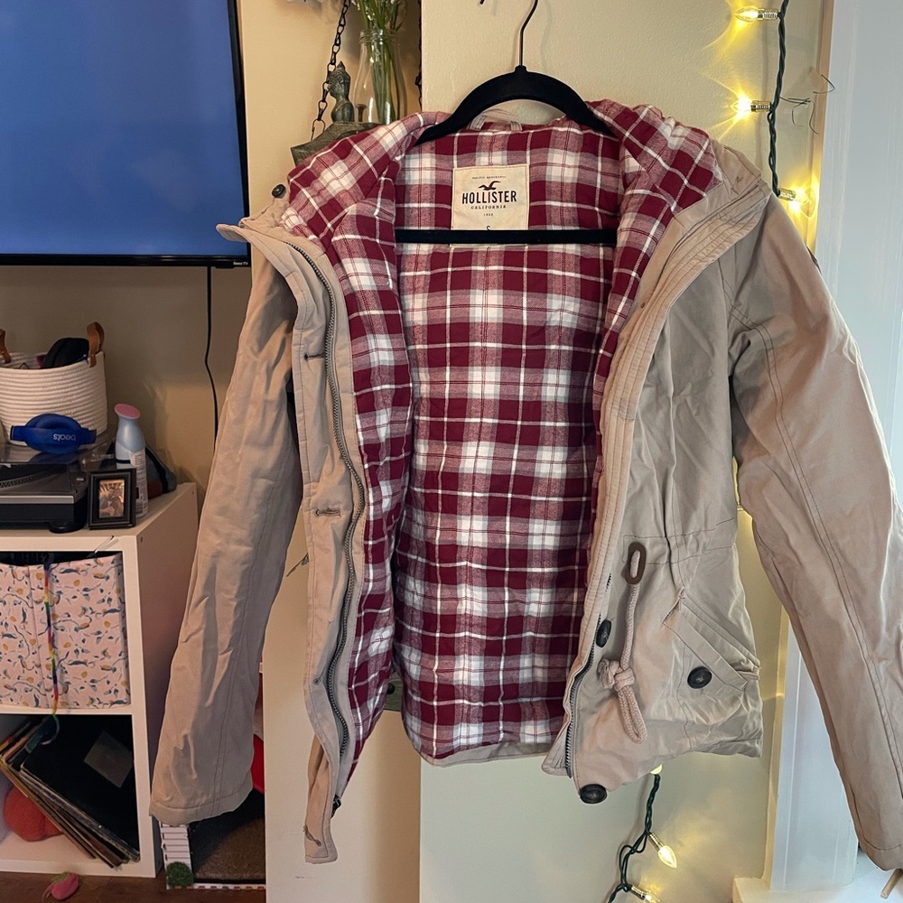 Hollister women’s winter jacket